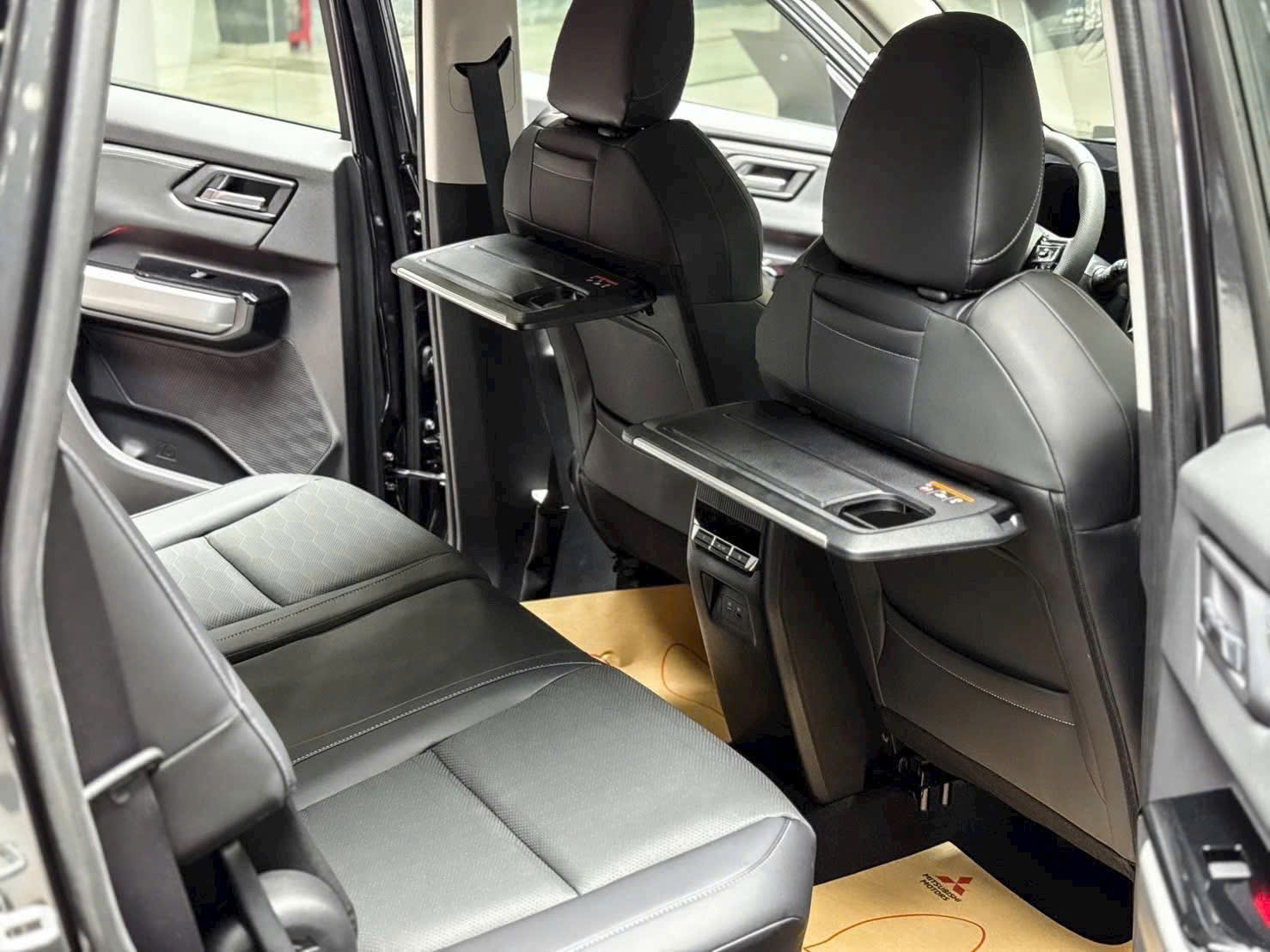 Mitsubishi Destinator